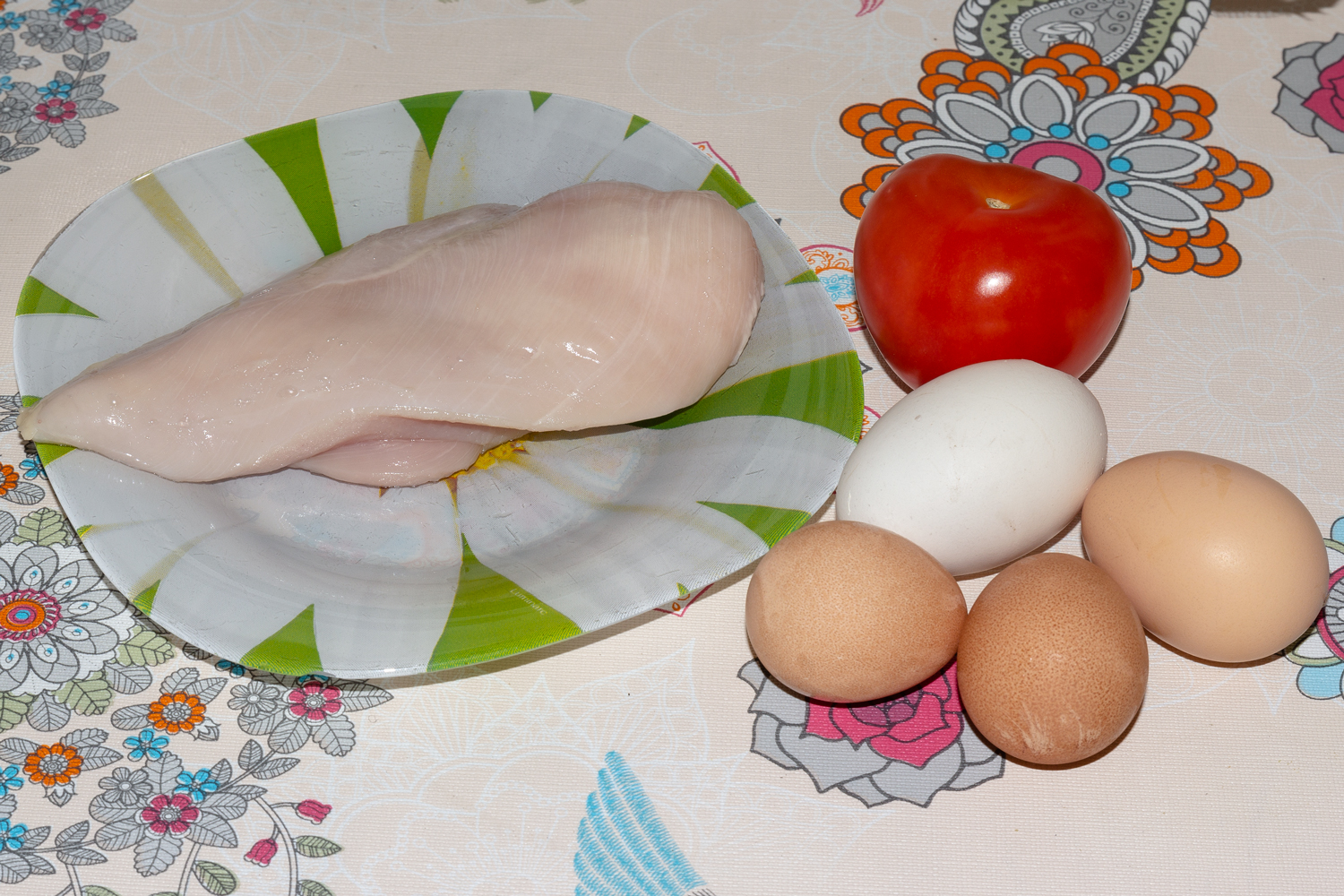 продукты для рецепта Омлет с курицей (3) 