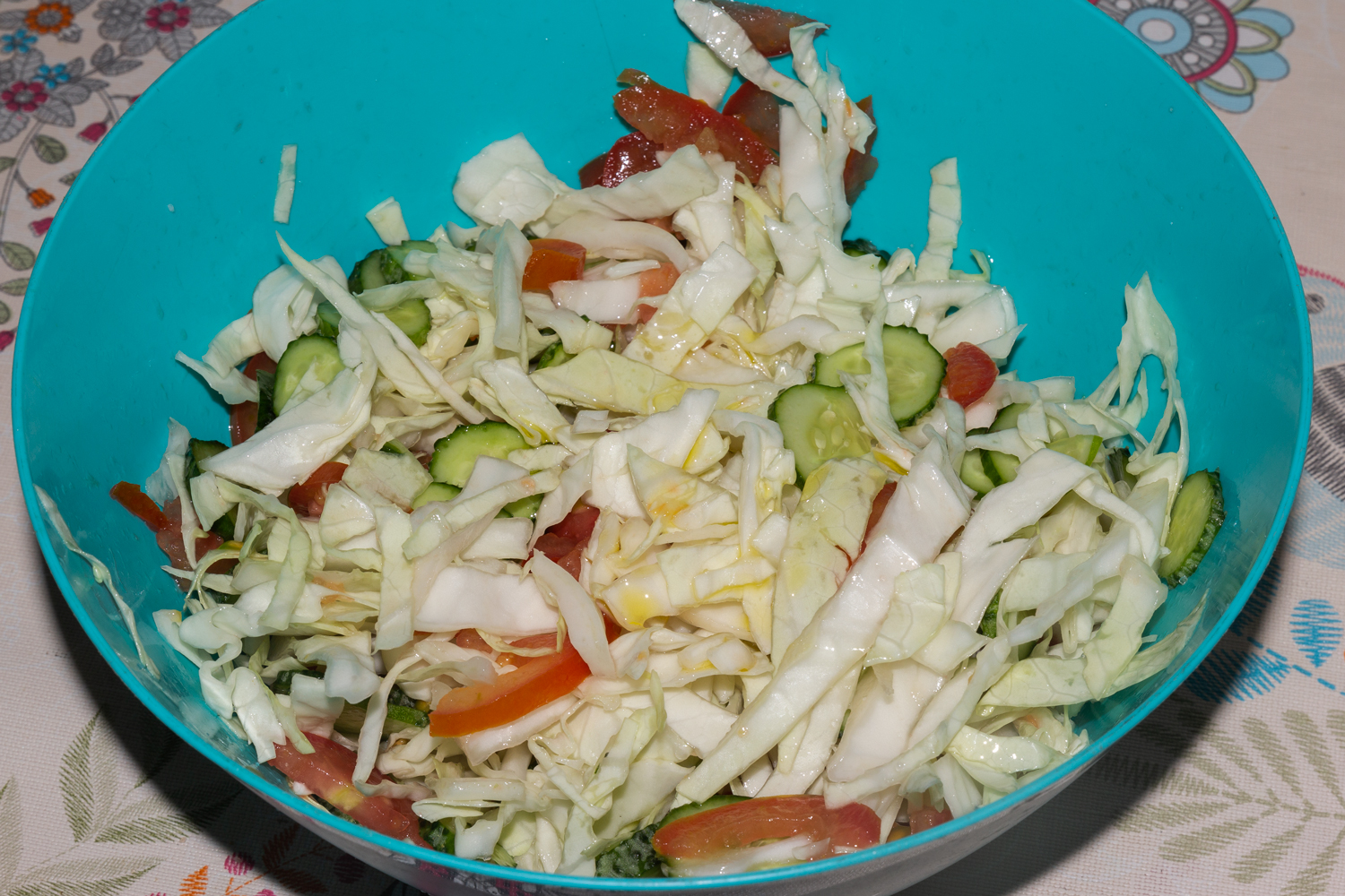 готовый салат по рецепту Салат из свежей капусты