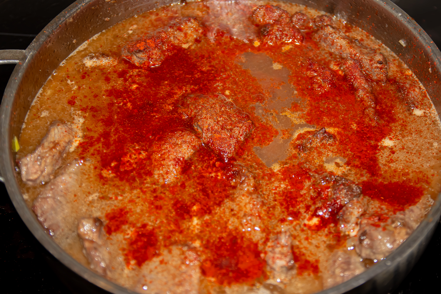 мясо в соусе по рецепту Антрекот по-клужски