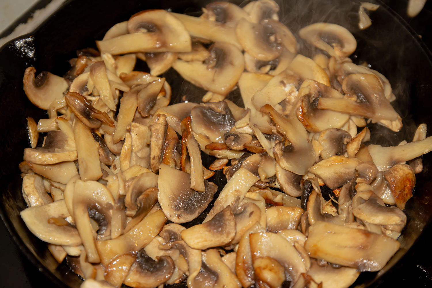 тушеные грибы по рецепту Антрекот по-клужски
