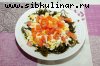 Салат из морской капусты, красной рыбы и яиц