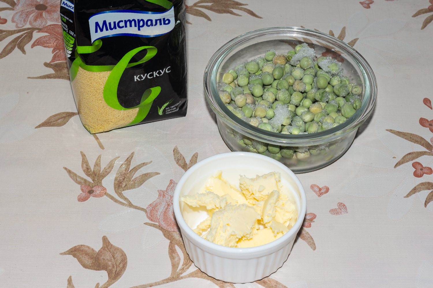 продукты для рецепта  Кус-кус с зеленым горошком